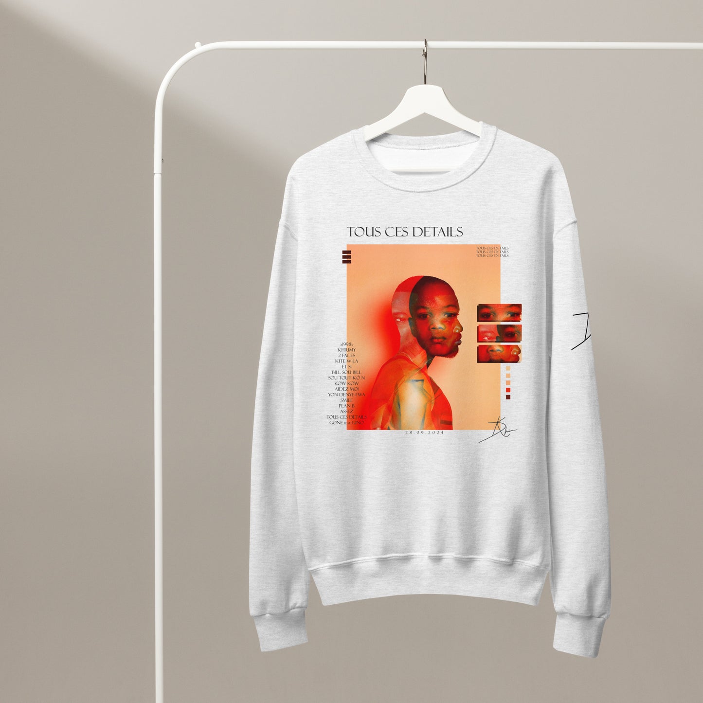 Crew neck sweatshirt